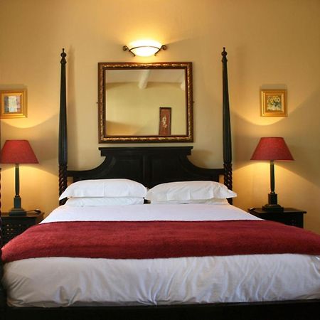 Auberge La Dauphine Guest House ฟรันเชิค ภายนอก รูปภาพ