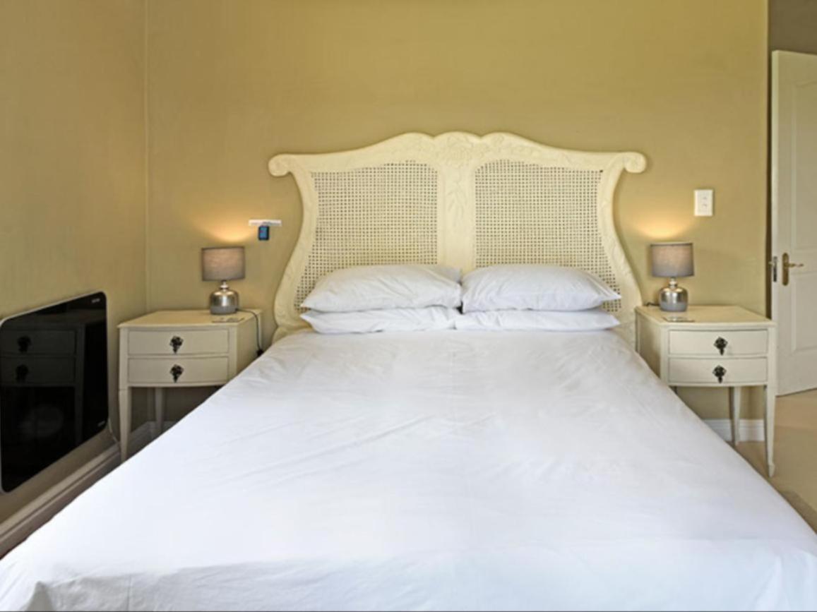 Auberge La Dauphine Guest House ฟรันเชิค ภายนอก รูปภาพ